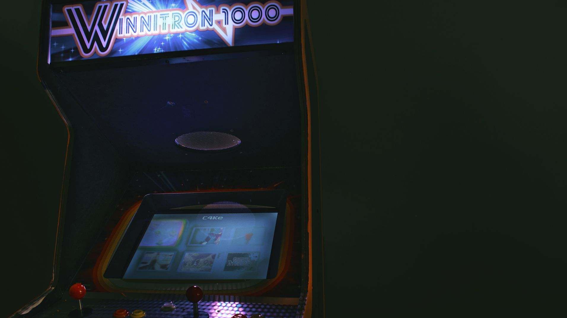 A scene from So Many Rooms showing the surreal room-based indie game environment.